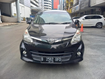 Mobil Toyota Avanza Veloz AT Hitam Bekas Tahun 2015 Plat B Genap - Jakarta Selatan