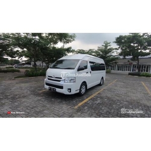 Mobil Toyota Hiace Commuter (2019) 2.5 Manual Diesel - Semarang