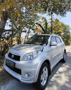 Mobil Toyota Rush G Bekas Tahun 2012 Siap Pakai Harga Nego Warna Silver - Jepara