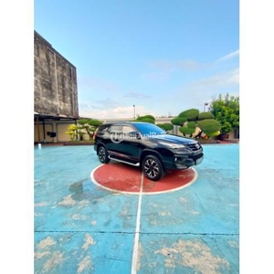 Toyota Fortuner VRZ TRD 2,4 L Turbo AT 2017 Warna Hitam Plat B Pajak Lunas Siap Pakai - Pangkal Pinang
