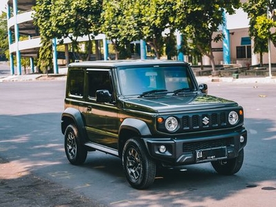 2021 Suzuki Jimny Two Tone AT