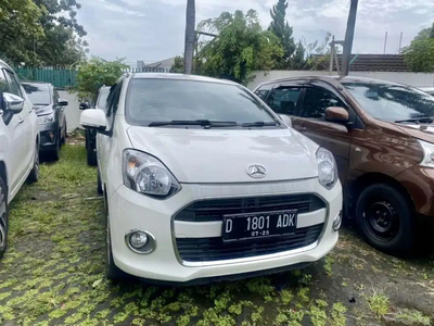 Daihatsu Ayla 2015