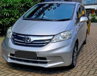 Honda Freed 2012