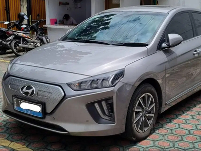 Hyundai Ioniq 2021