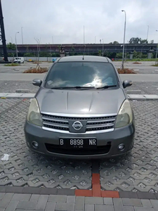 Nissan Grand livina 2007