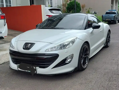 Peugeot RCZ 2012