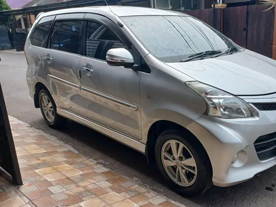 Toyota Avanza 2012