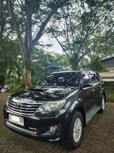 Toyota Fortuner 2013