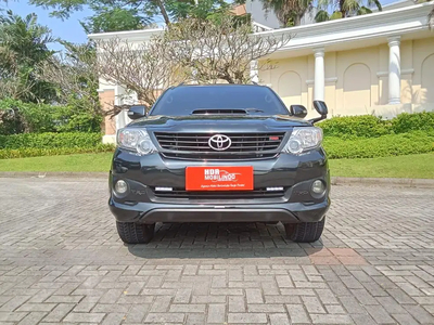 Toyota Fortuner 2014