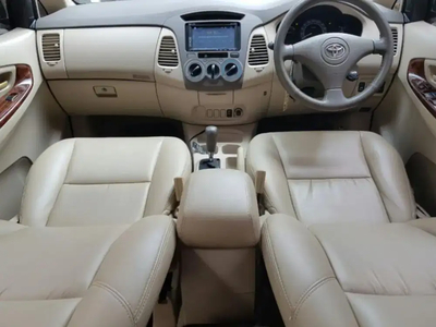 Toyota Kijang Innova 2006