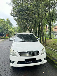 Toyota Kijang Innova 2013