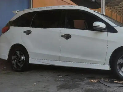 Honda Mobilio 2016