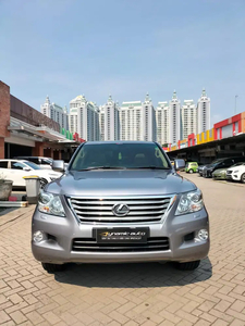 Lexus LX570 2010