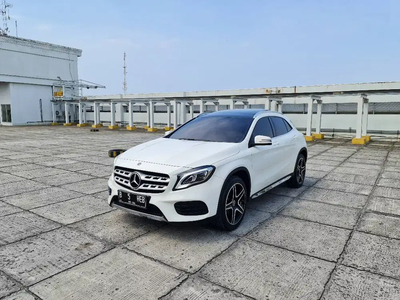 Mercedes-Benz GLA-Class 2019