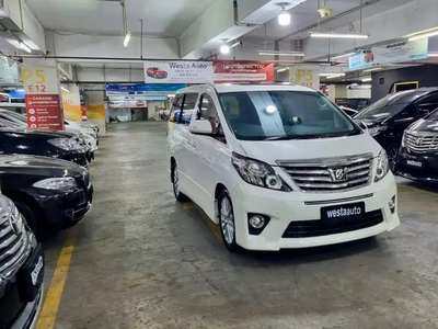 Toyota Alphard 2013