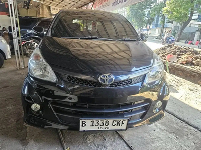 Toyota Avanza 2013