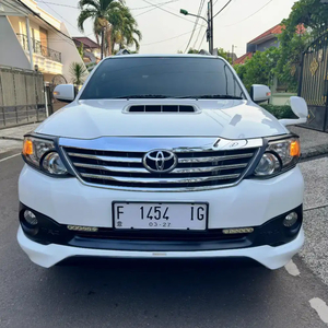 Toyota Fortuner 2013