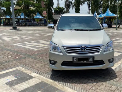 Toyota Kijang Innova 2013