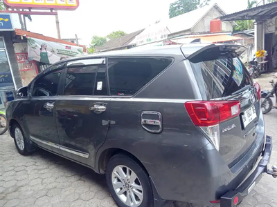 Toyota Kijang Innova 2017