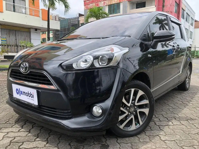 Toyota Sienta 2017