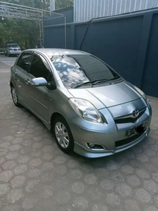 Toyota Yaris 2011