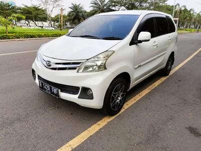 Daihatsu Xenia 2014