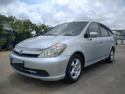 Honda Stream 2005