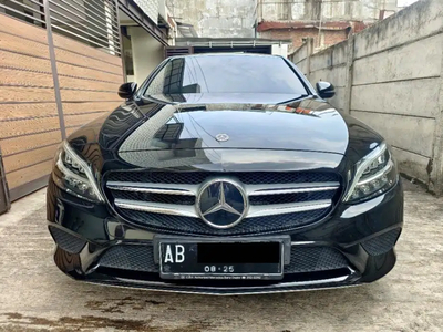 Mercedes-Benz C200 2019