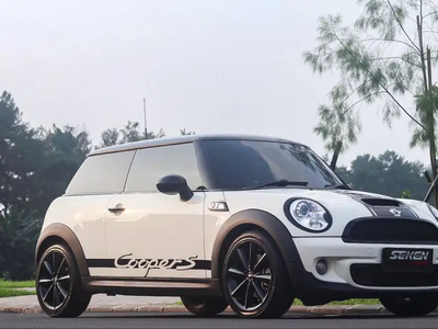 Mini 3 Door 2011