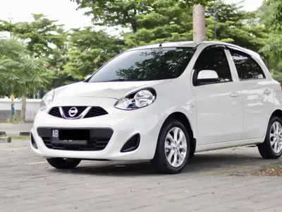 Nissan March 2016