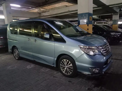 Nissan Serena 2017