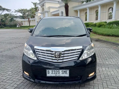 Toyota Alphard 2010