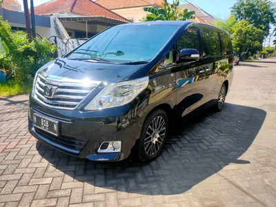 Toyota Alphard 2012