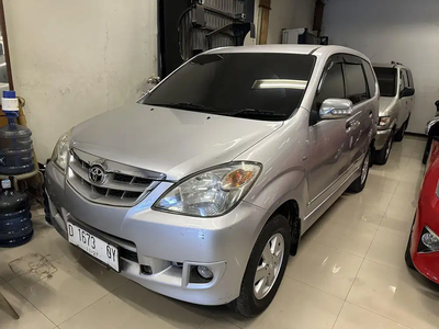 Toyota Avanza 2011