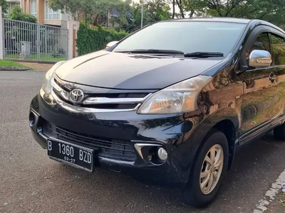 Toyota Avanza 2012