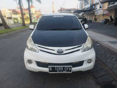 Toyota Avanza 2012