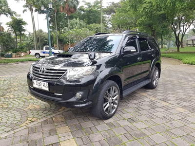 Toyota Fortuner 2013