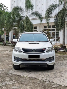 Toyota Fortuner 2013