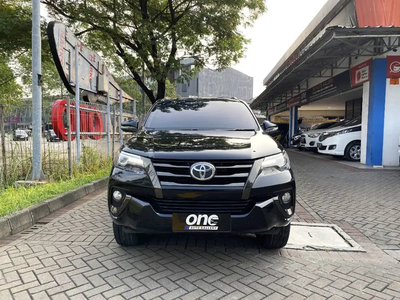 Toyota Fortuner 2016