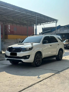 Toyota Fortuner 2016