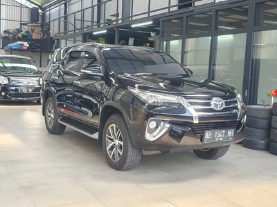 Toyota Fortuner 2016