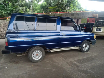Toyota Kijang 1991