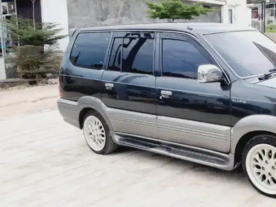 Toyota Kijang 2003