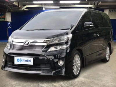 Toyota Vellfire 2010