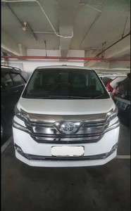 Toyota Vellfire 2015