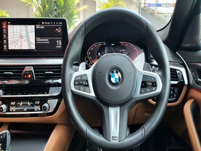 BMW 530i Touring M Sport Wagon LCi At 2022 Grey