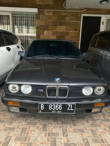 BMW M40 1991