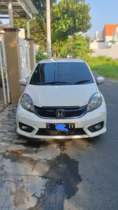 Honda Brio 2016