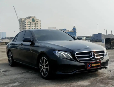 Mercedes-Benz E300 2016