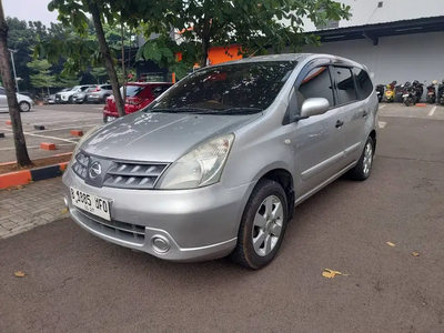 Nissan Grand livina 2009